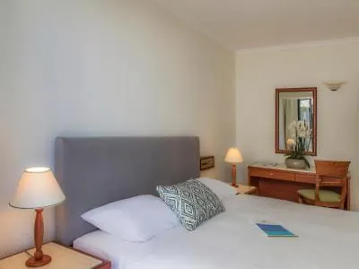 Mitsis La Hotel 4*