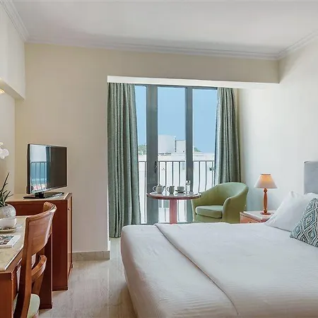 Mitsis La Hotell