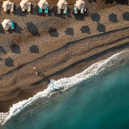 Mitsis La Hotel