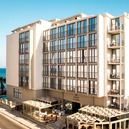 Mitsis La Hotel