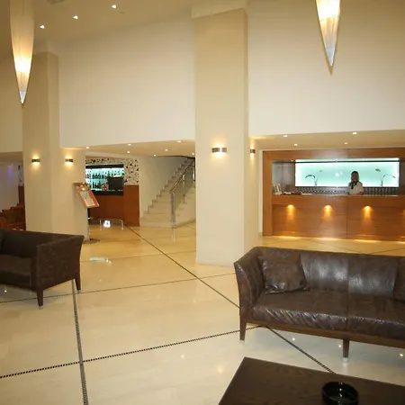Mitsis La Hotell 4*