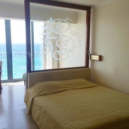 Mitsis La Hotell