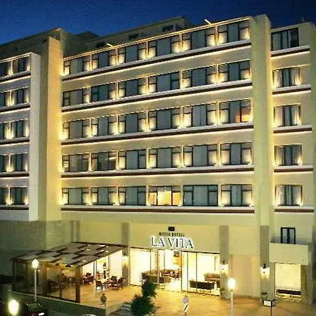 Mitsis La Hotell