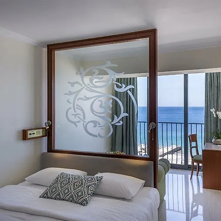 Hotell Mitsis La 4*