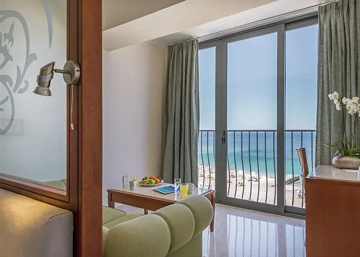 Mitsis La עיר רודוס