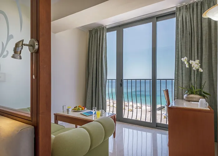 Mitsis La עיר רודוס