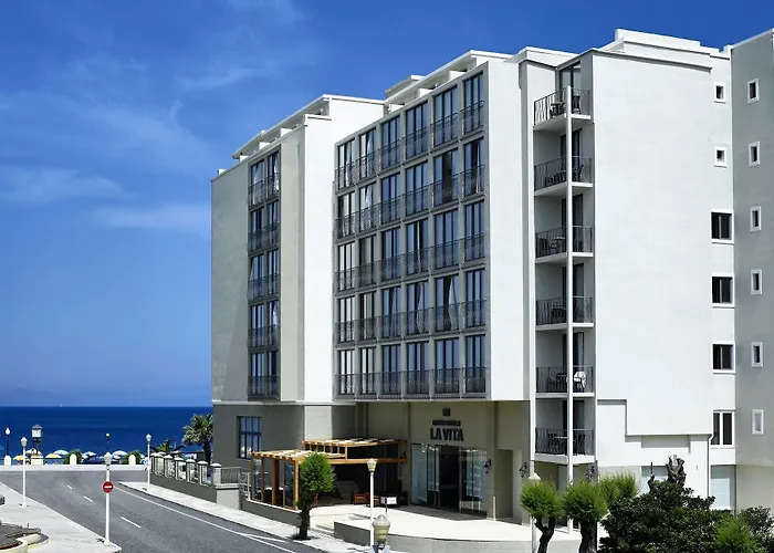Mitsis La Hotel 4*